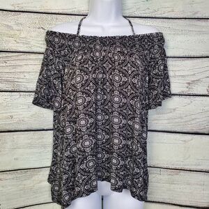 Maurices Black White Paisley Off Shoulder Top Women’s Medium Boho Festival